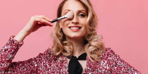 Cat de des ar trebui curatate pensulele de makeup?