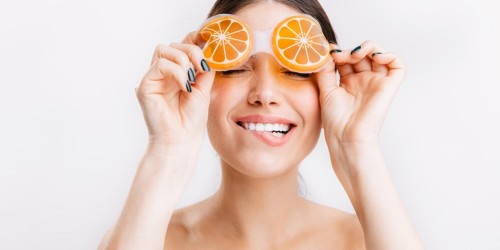 Secretele unui ten stralucitor: Beneficiile vitaminei C in rutina ta de ingrijire