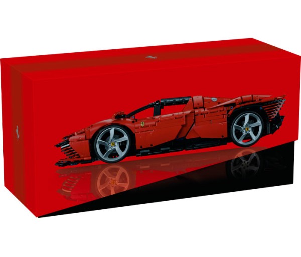 Ferrari Daytona SP3, 18+ ani