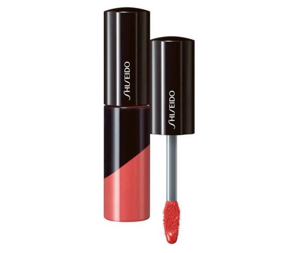 Luciu pentru buze Shiseido Lacquer Gloss, No. OR303 In The Flesh, 7.5 ml