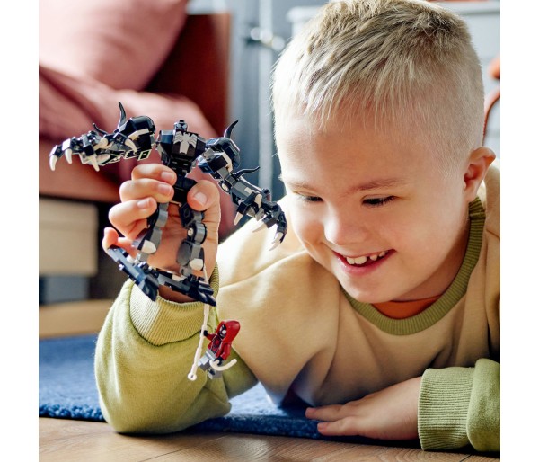 Armura de robot a lui Venom vs Miles Morales, 6+ ani