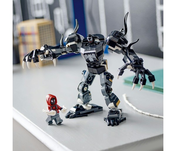 Armura de robot a lui Venom vs Miles Morales, 6+ ani